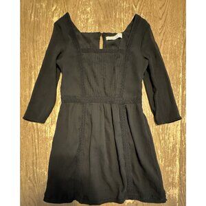 Abercrombie & Fitch LBD Small Shear 3/4 Sleeve Lined Emboidered Pleated Dress